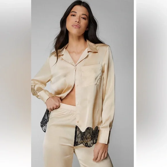 NWT NASTYGAL- Satin Contrast Lace Long Sleeve Pajama Pants Set size sm and med - Picture 2 of 4